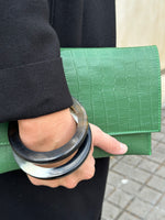 Cargar imagen en el visor de la galería, Cartera Cuadrada Piel Verde
