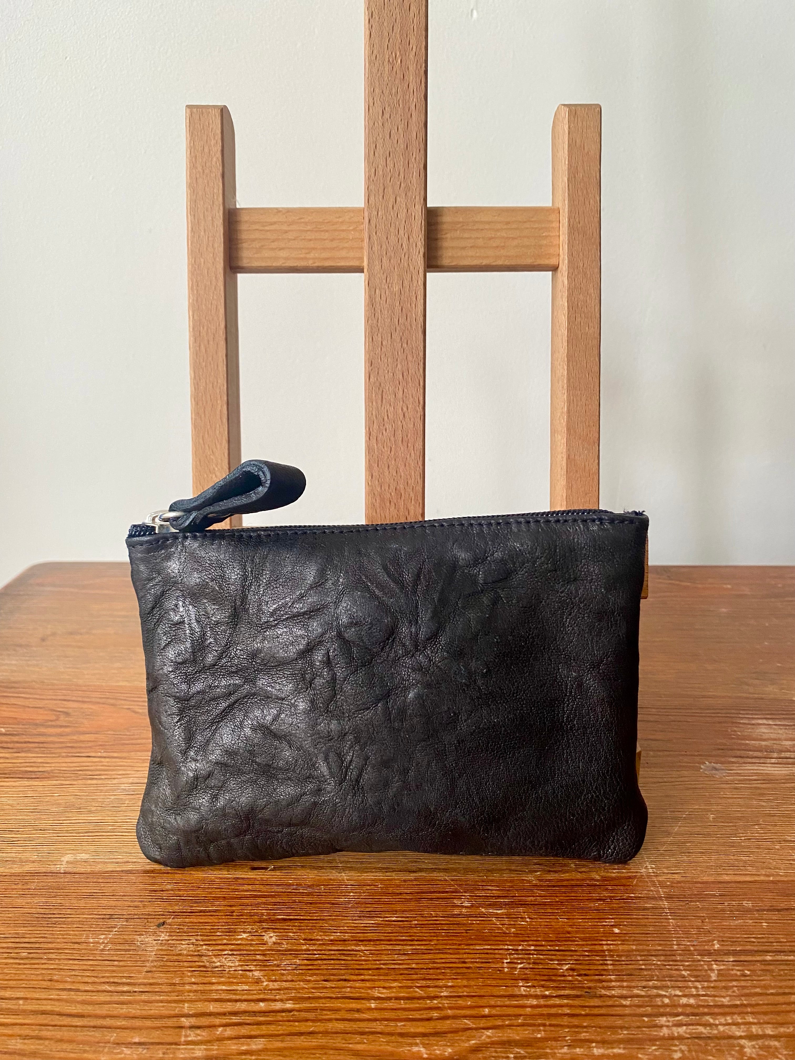 Monedero de Piel Grabada Negro