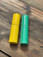 Cargar imagen en el visor de la galería, Perfumador de Piel Verde Agua
