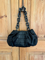 Cargar imagen en el visor de la galería, Cartera Plisada Mediana Potro Negro
