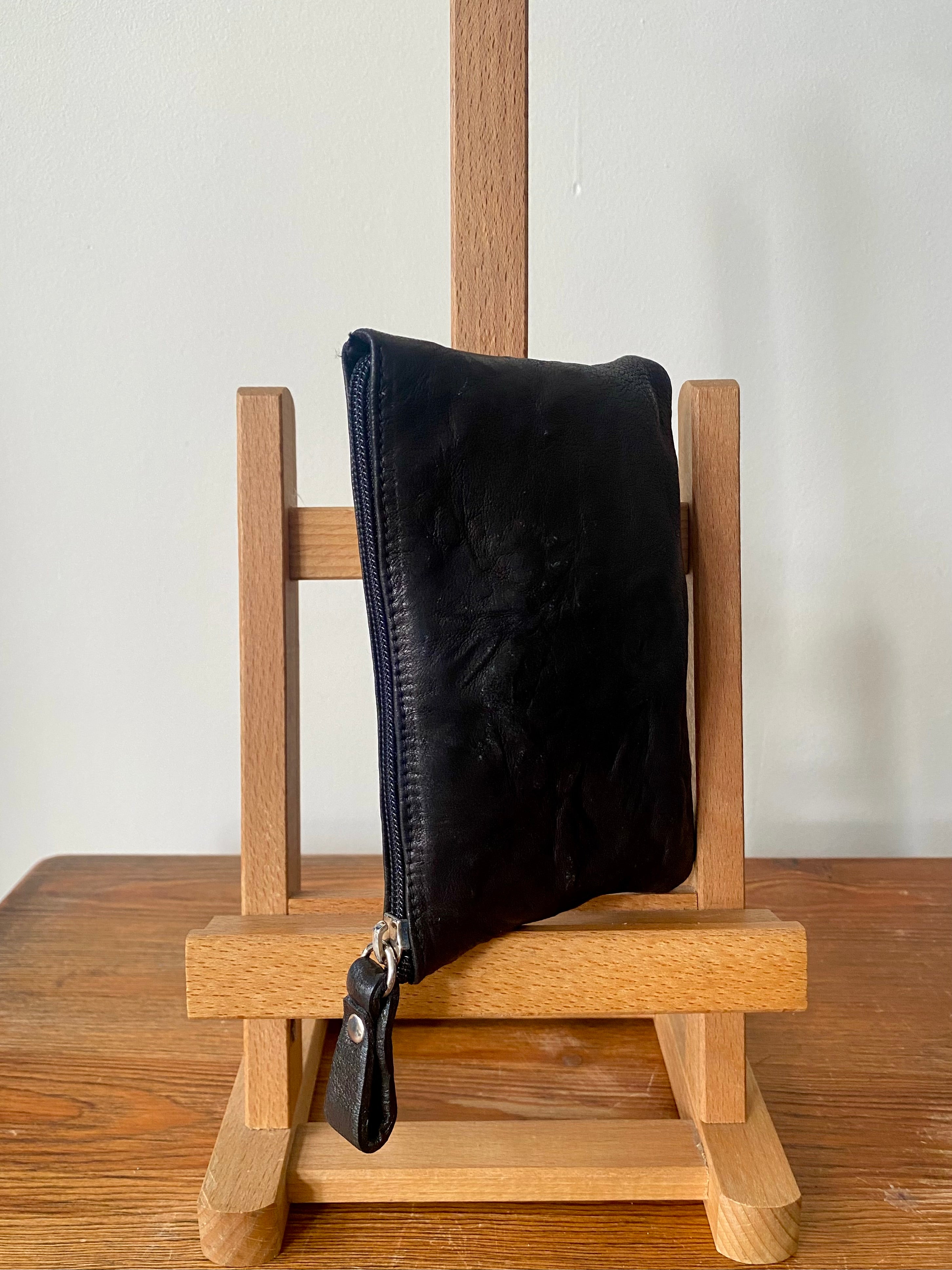 Monedero de Piel Grabada Negro