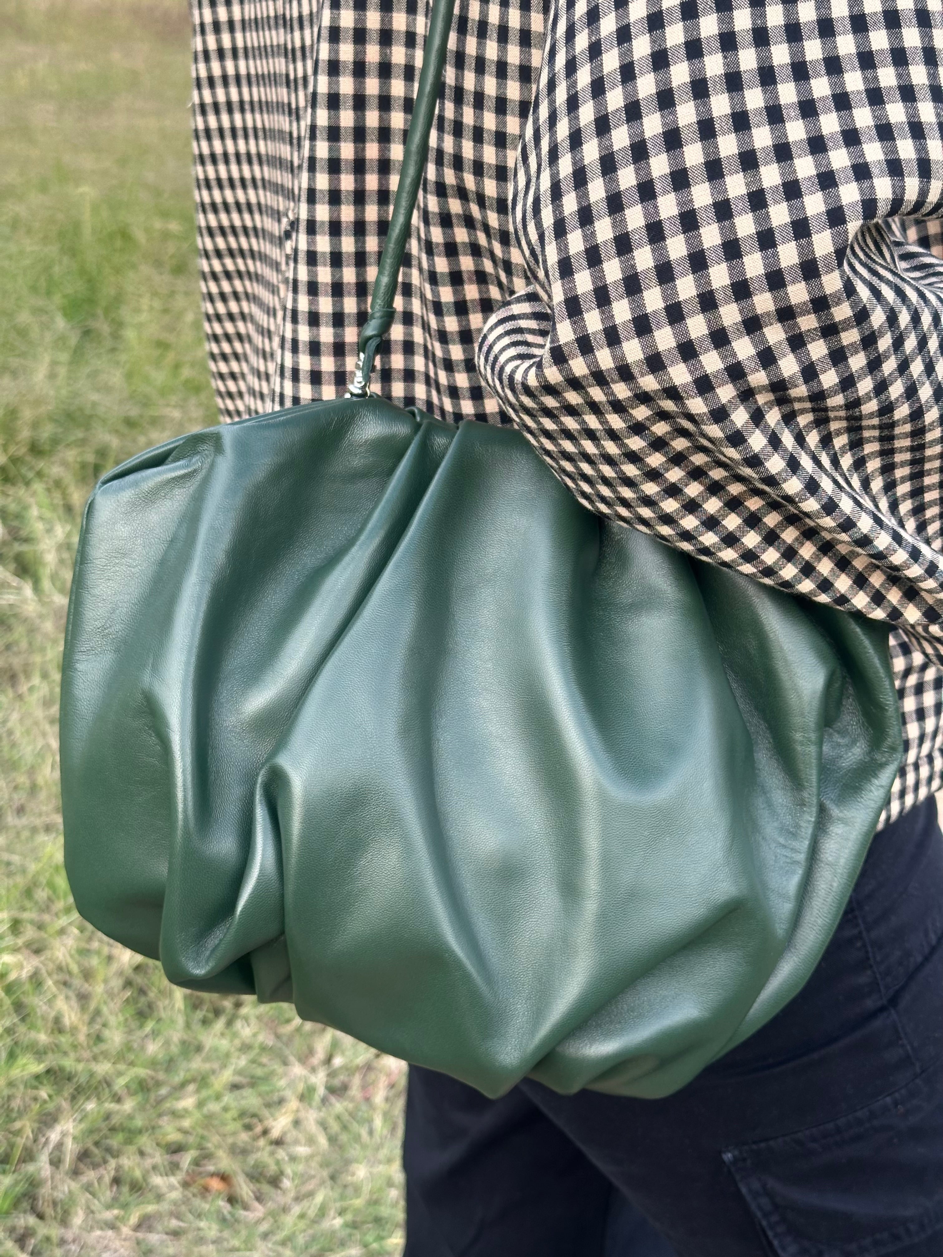 Cartera Plisada Grande Piel Verde Abeto