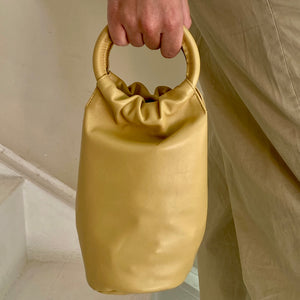 Bolsito de Mano de Piel Beige