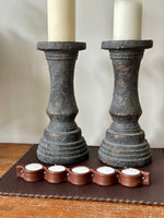 Cargar imagen en el visor de la galería, Porta Velas Piel Marrón
