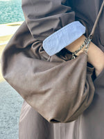 Cargar imagen en el visor de la galería, Bolso Fruncido Grande Piel Marrón
